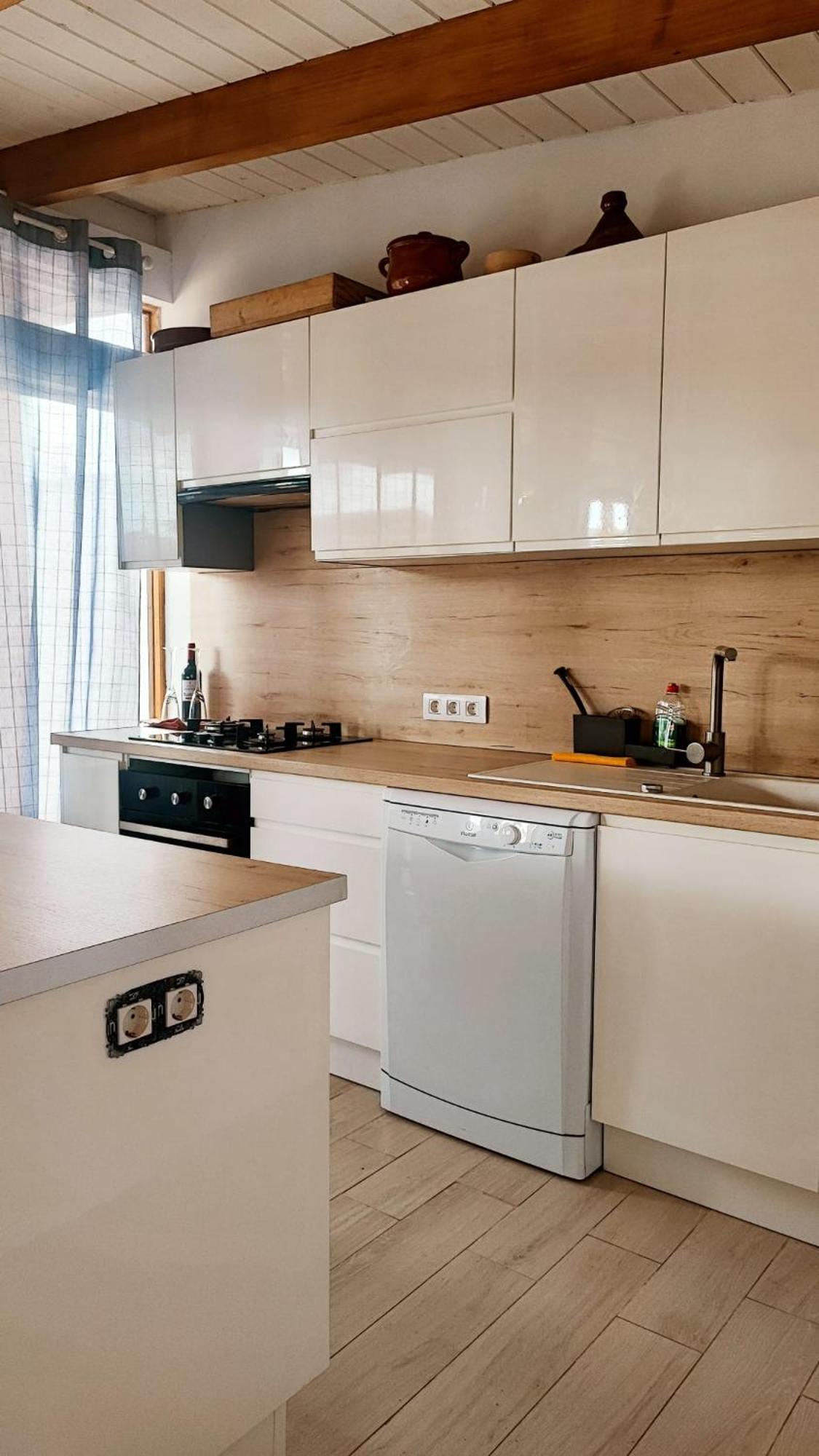 Beautiful Chalet With Wifi And Free Parking Arona  Exteriér fotografie
